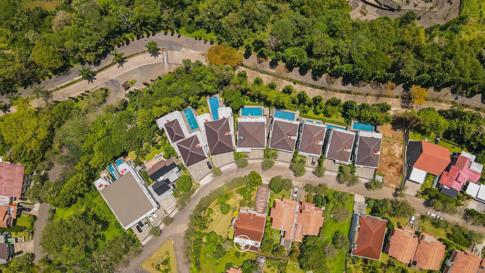 Tulip Hill View Villa 5 Bedrooms With A Private Swimming Pool Bandung Buitenkant foto